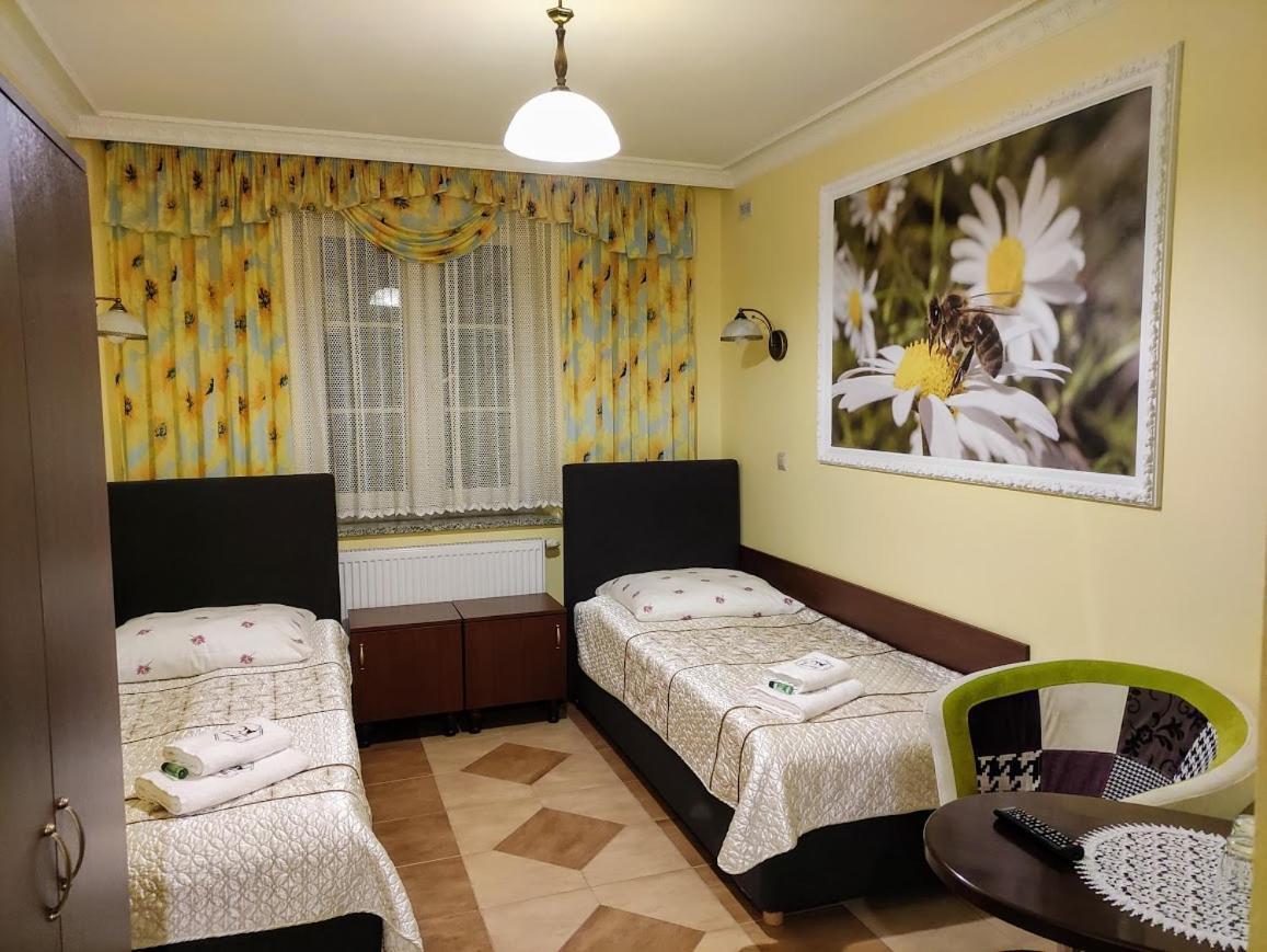 Bed and Breakfast Dwor Bartnika Narewka Exteriér fotografie