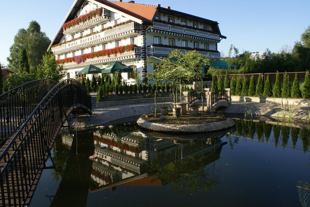 Bed and Breakfast Dwor Bartnika Narewka Exteriér fotografie